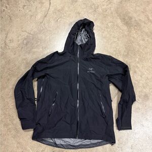 Arc'teryx Beta LT Black Hooded Shell Jacket